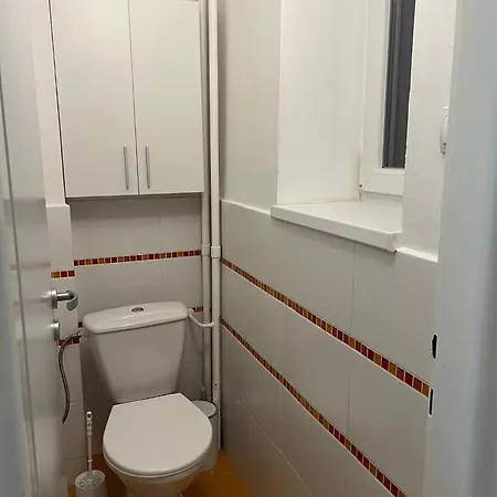 Sunny 2-room Near Centre, Train Station And Hockey Arena Διαμέρισμα Trenčín